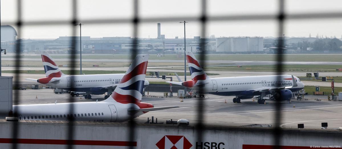 Smoke Scare at Heathrow Shocks Passengers